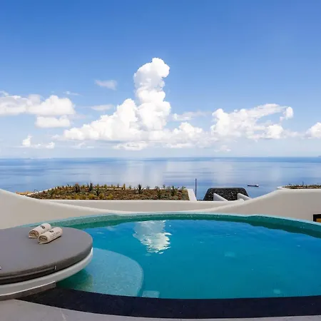 빌라 Spectacular Santorini | Crystal | 1 Bedroom | Private Outdoor Pool With Breathtaking Sea Views | Perfect For Couple Getaway | 이메로비글리