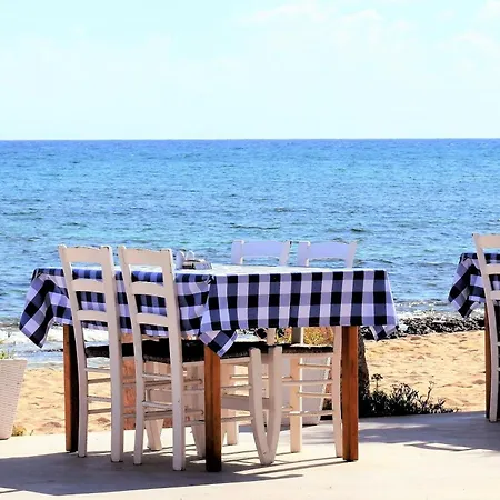 Spectacular Santorini | Crystal | 1 Bedroom | Private Outdoor Pool With Breathtaking Sea Views | Perfect For Couple Getaway | イメロヴィグリ